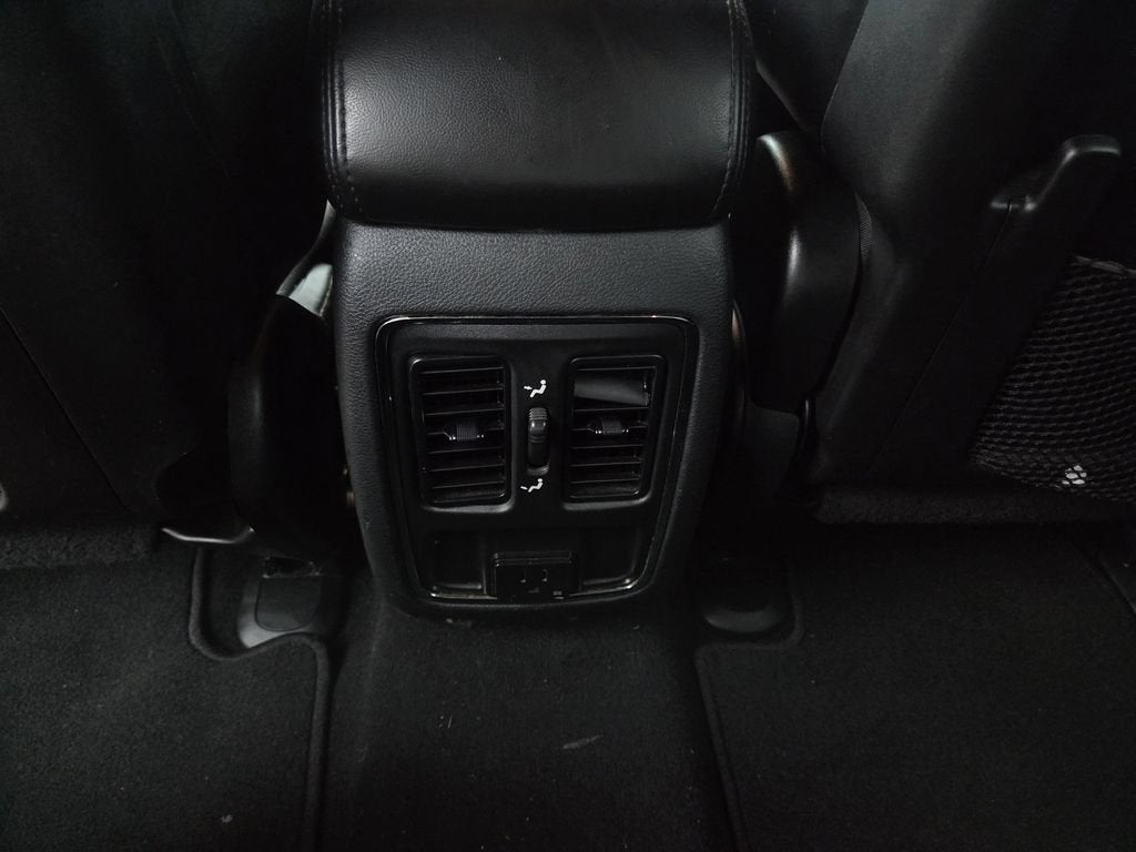 2019 Jeep Grand Cherokee Altitude 4x2