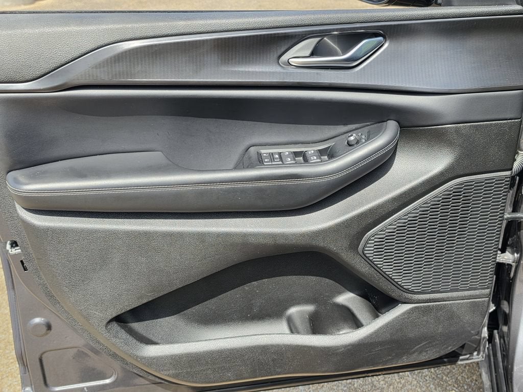 2023 Jeep Grand Cherokee Altitude 4x2