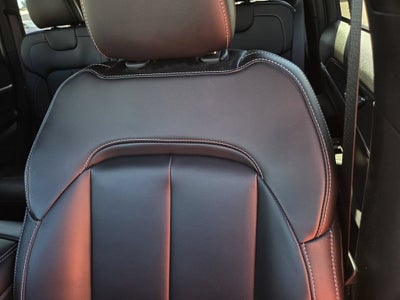 2025 Jeep Grand Cherokee Limited 4x2