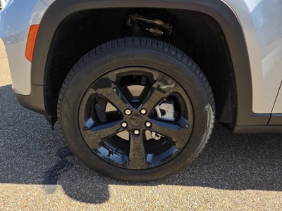 2025 Jeep Grand Cherokee Limited 4x2