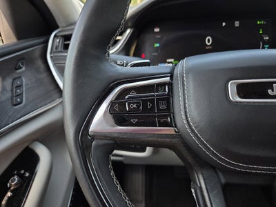2022 Jeep Grand Cherokee 4xe Overland 4x4
