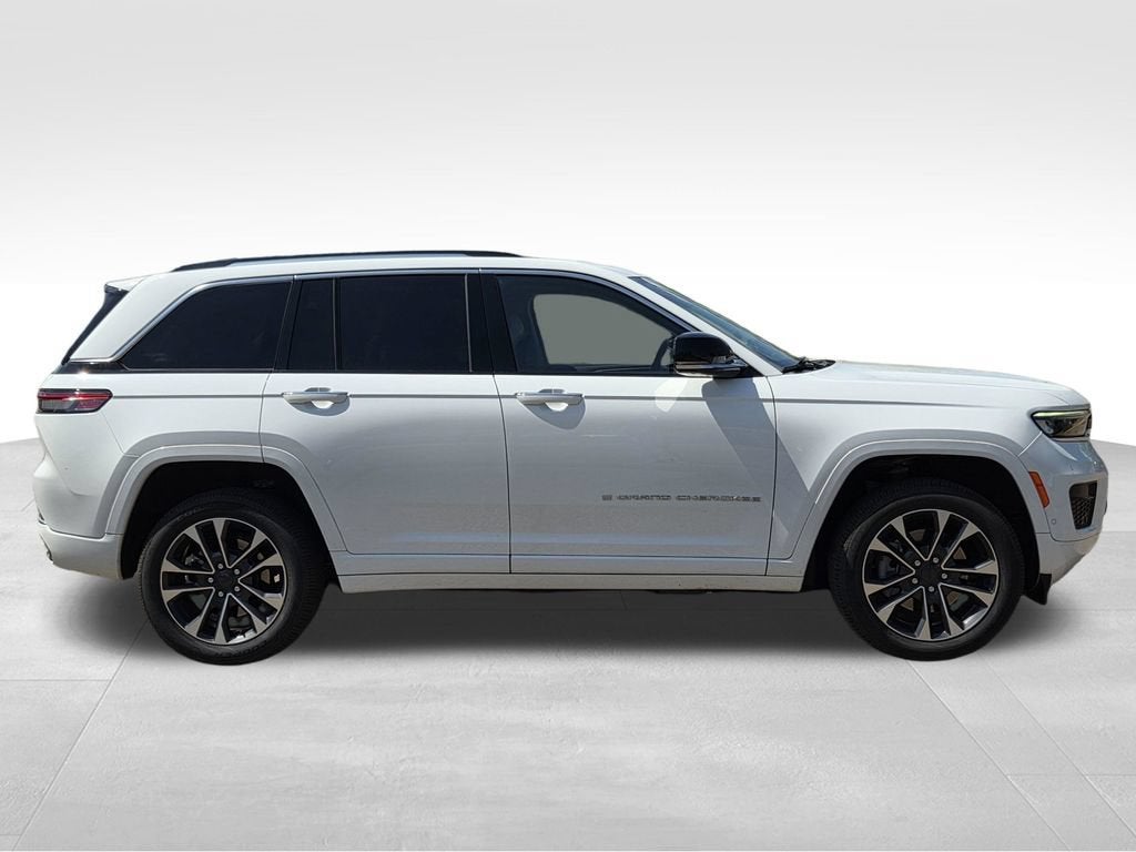 2022 Jeep Grand Cherokee 4xe Overland 4x4