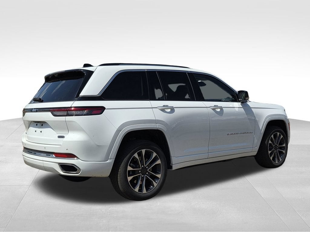 2022 Jeep Grand Cherokee 4xe Overland 4x4