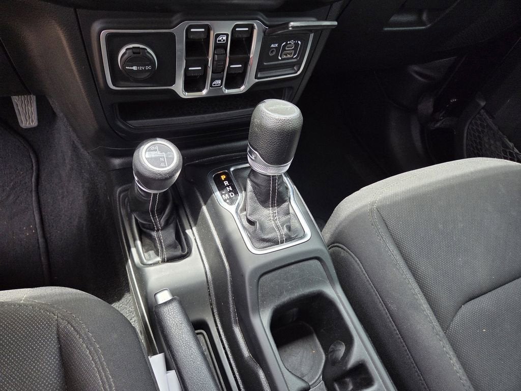 2023 Jeep Gladiator Overland 4x4