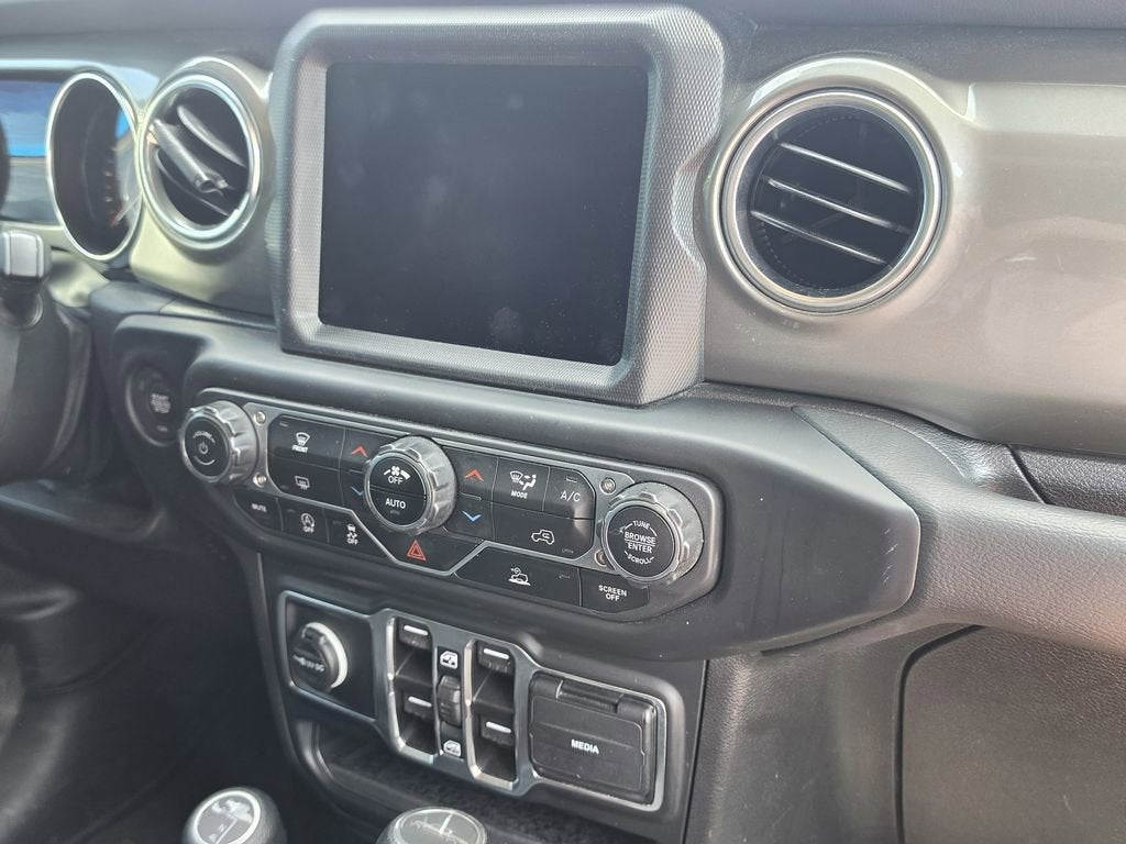 2023 Jeep Gladiator Overland 4x4