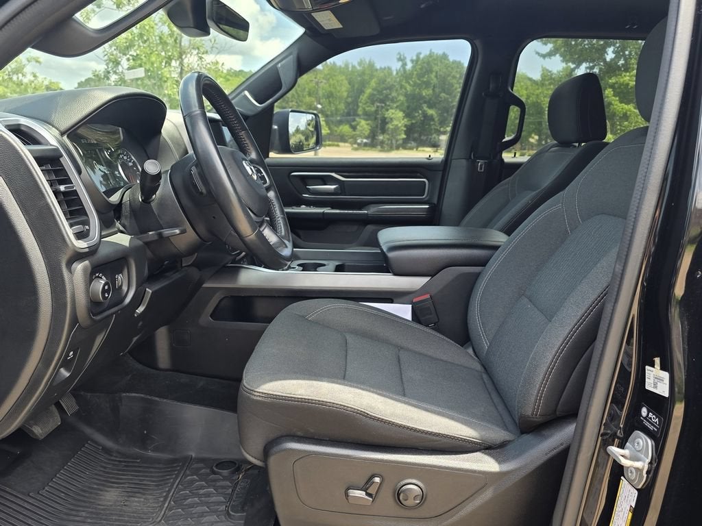 2023 RAM 1500 Big Horn Crew Cab 4x2 5'7" Box