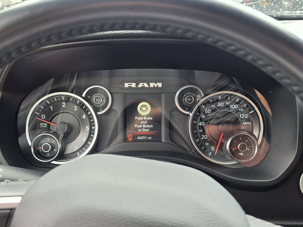 2023 RAM 1500 Big Horn Crew Cab 4x2 5'7" Box
