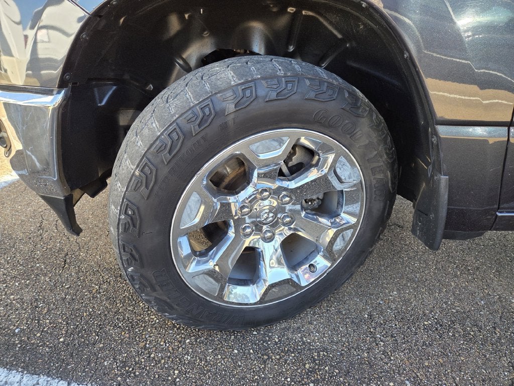 2019 RAM 1500 Big Horn/Lone Star Crew Cab 4x4 5'7" Box