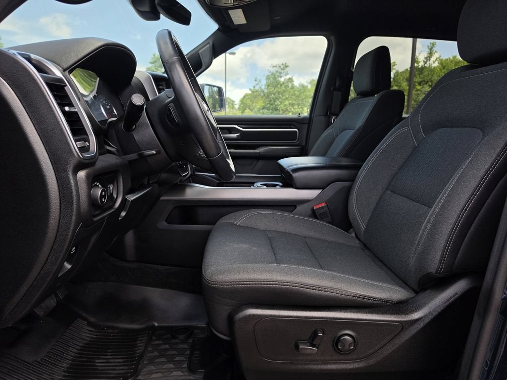 2024 RAM 1500 Big Horn Crew Cab 4x4 5'7" Box