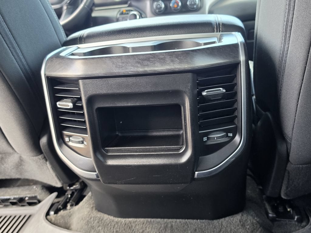 2024 RAM 1500 Big Horn Crew Cab 4x4 5'7" Box