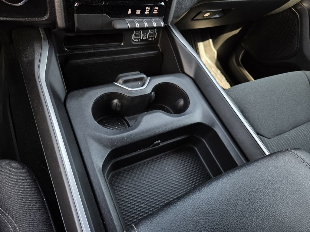 2023 RAM 1500 Big Horn Crew Cab 4x4 5'7" Box