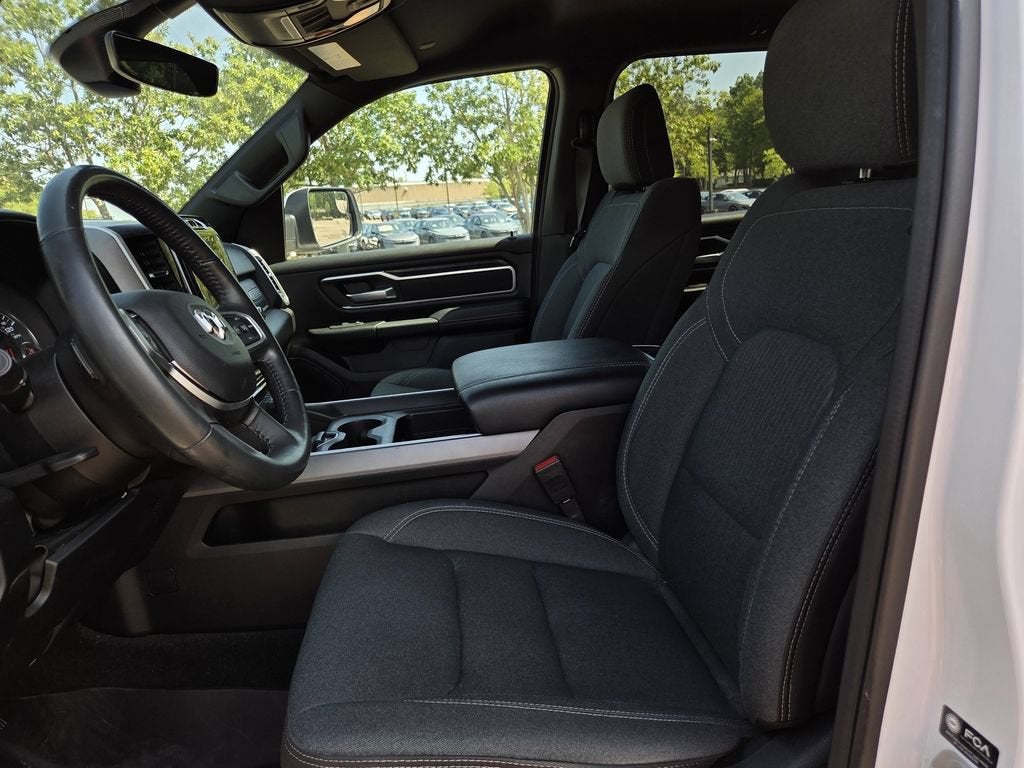 2023 RAM 1500 Big Horn Crew Cab 4x4 5'7" Box