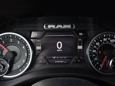 2023 RAM 1500 Big Horn Crew Cab 4x4 5'7" Box