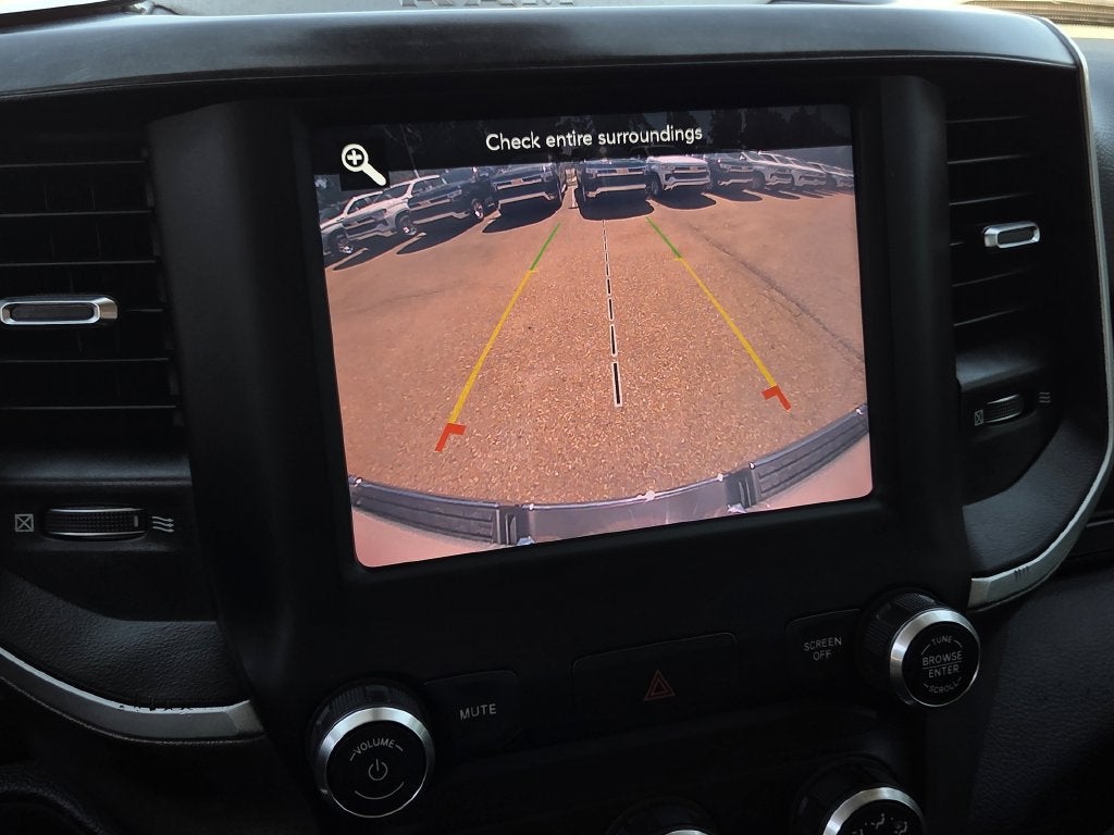 2019 RAM 1500 Big Horn/Lone Star Quad Cab 4x4 6'4" Box