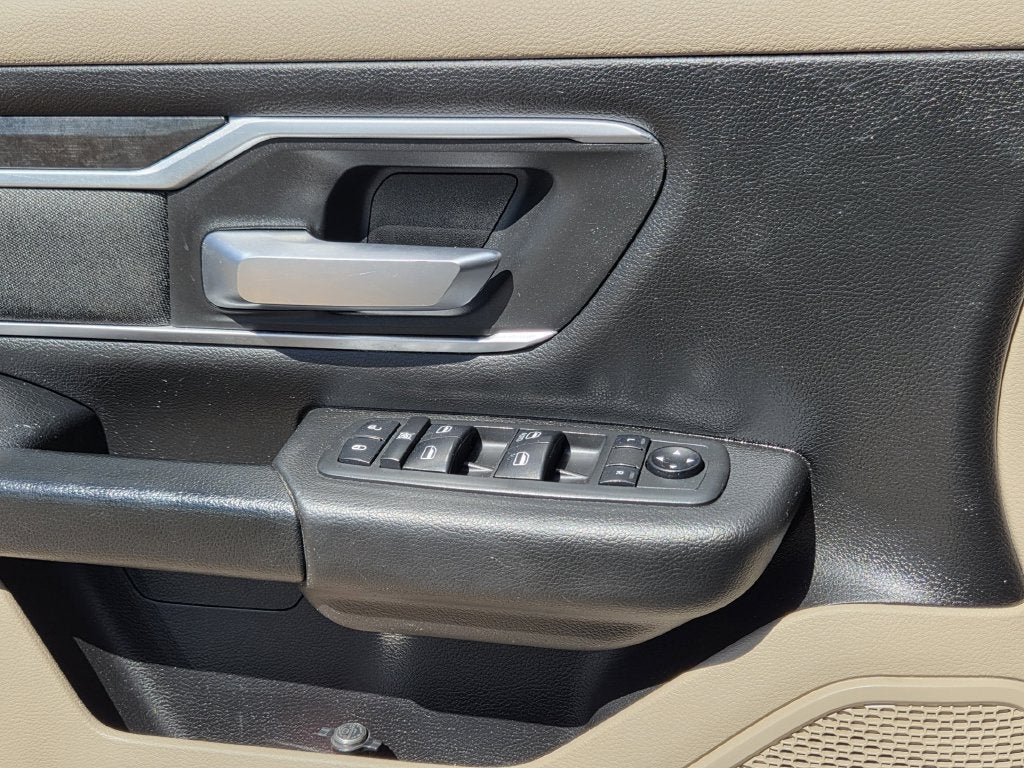 2019 RAM 1500 Big Horn/Lone Star Quad Cab 4x4 6'4" Box