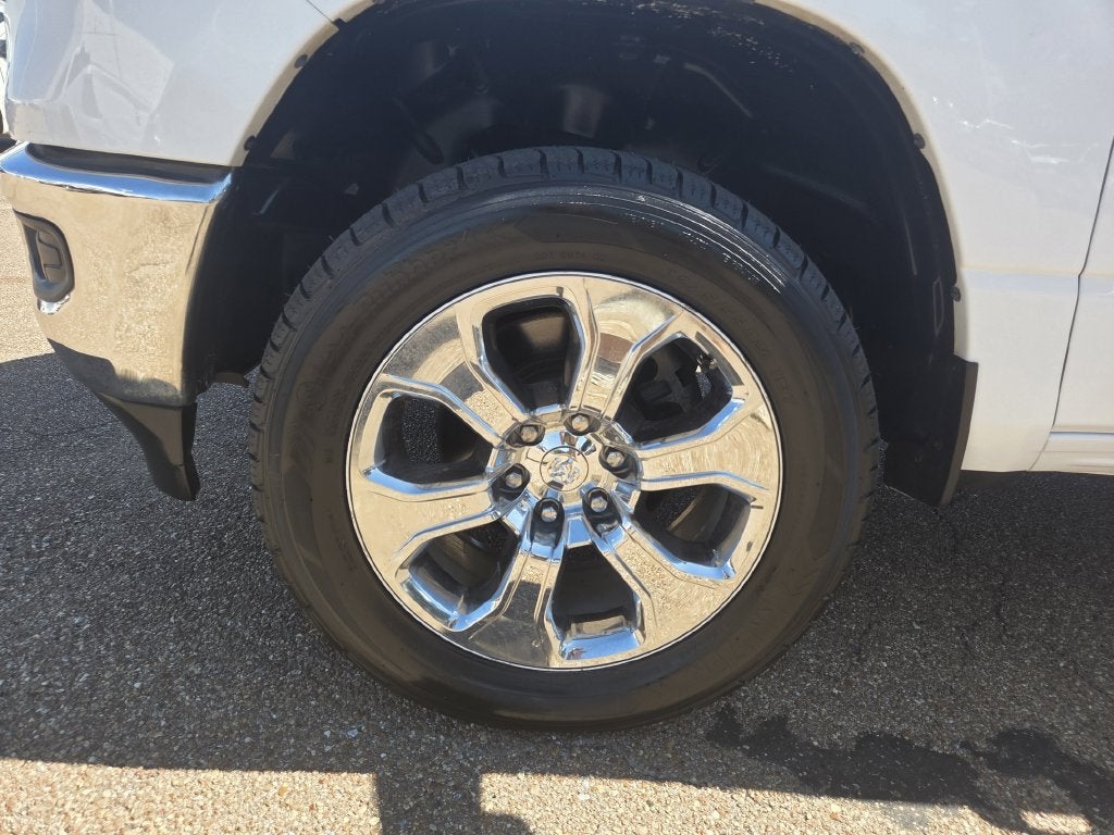 2019 RAM 1500 Big Horn/Lone Star Quad Cab 4x4 6'4" Box