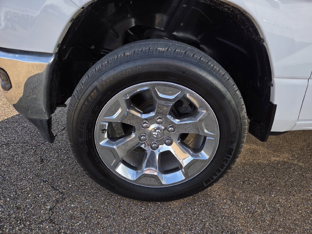 2019 RAM 1500 Big Horn/Lone Star Quad Cab 4x4 6'4" Box