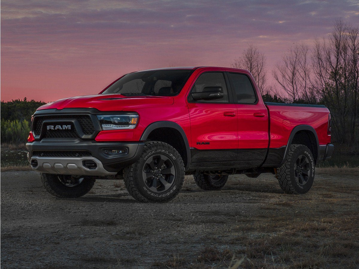 2022 RAM 1500 Lone Star Crew Cab 4x4 5'7" Box