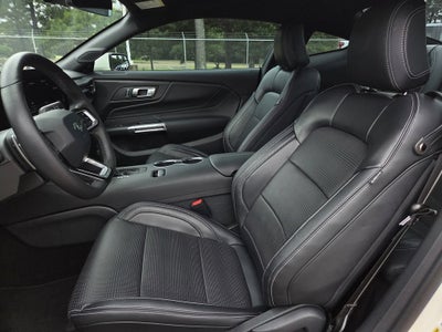 2025 Ford Mustang GT Premium Fastback