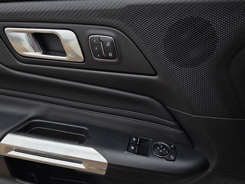 2025 Ford Mustang GT Premium Fastback