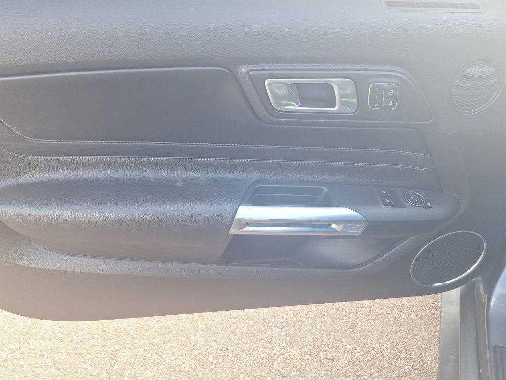 2021 Ford Mustang EcoBoost Premium Fastback