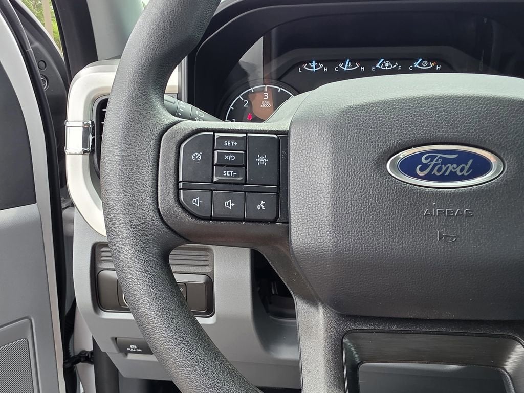 2024 Ford Super Duty F-450 DRW XL