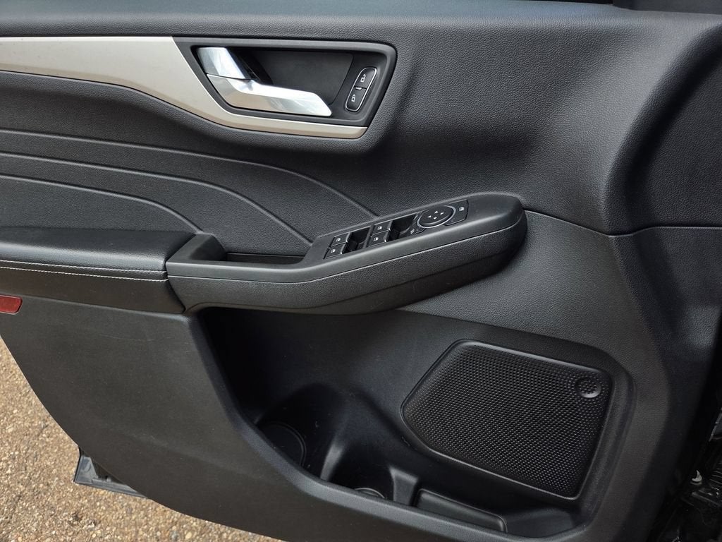 2021 Ford Escape SE Hybrid