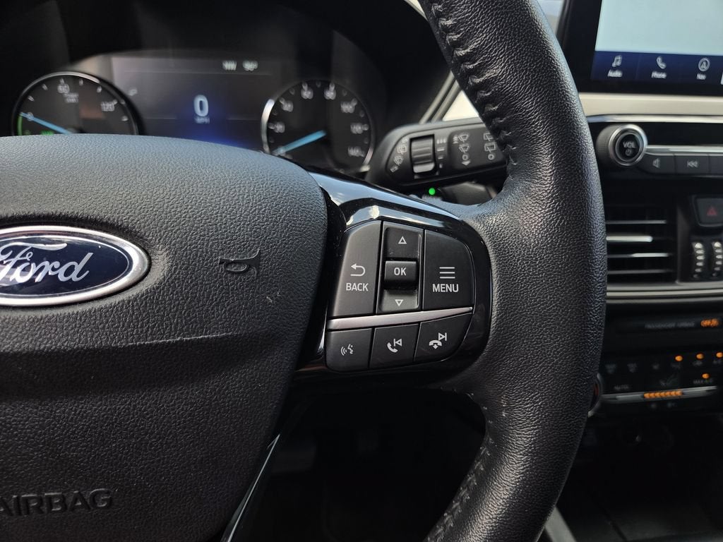 2021 Ford Escape SE Hybrid