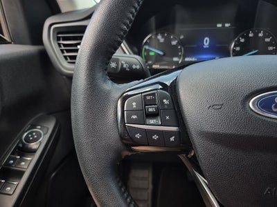2021 Ford Escape SE Hybrid