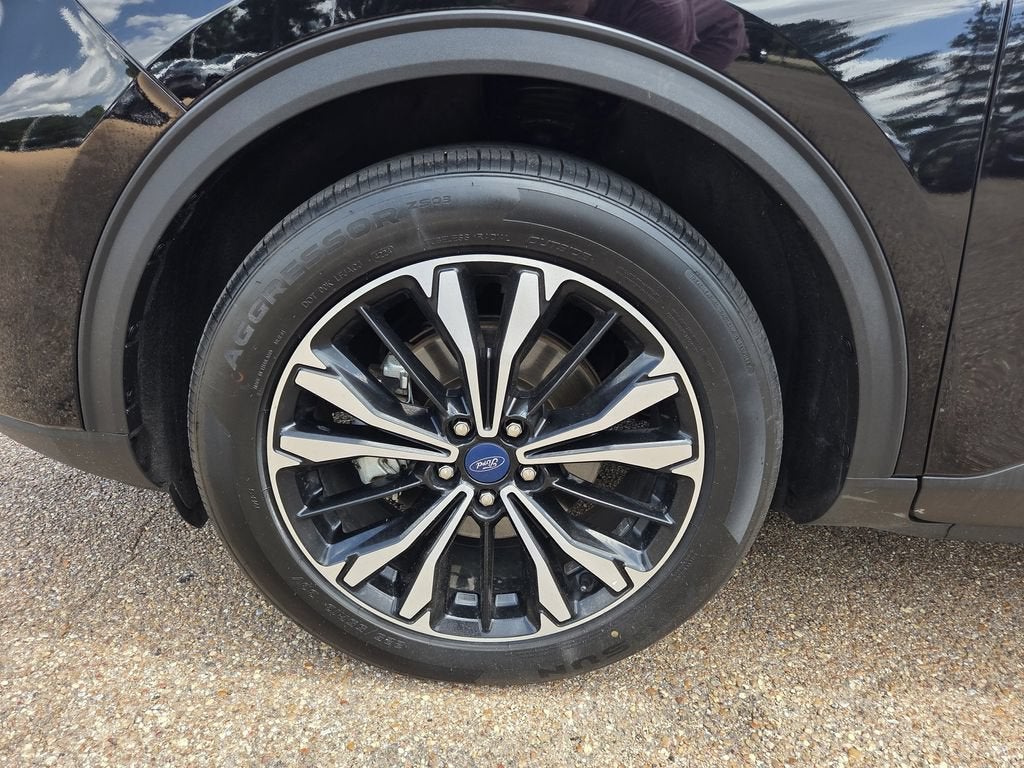 2021 Ford Escape SE Hybrid