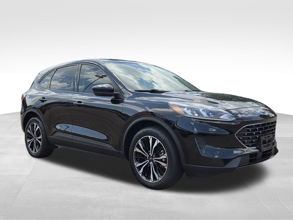 2021 Ford Escape SE Hybrid