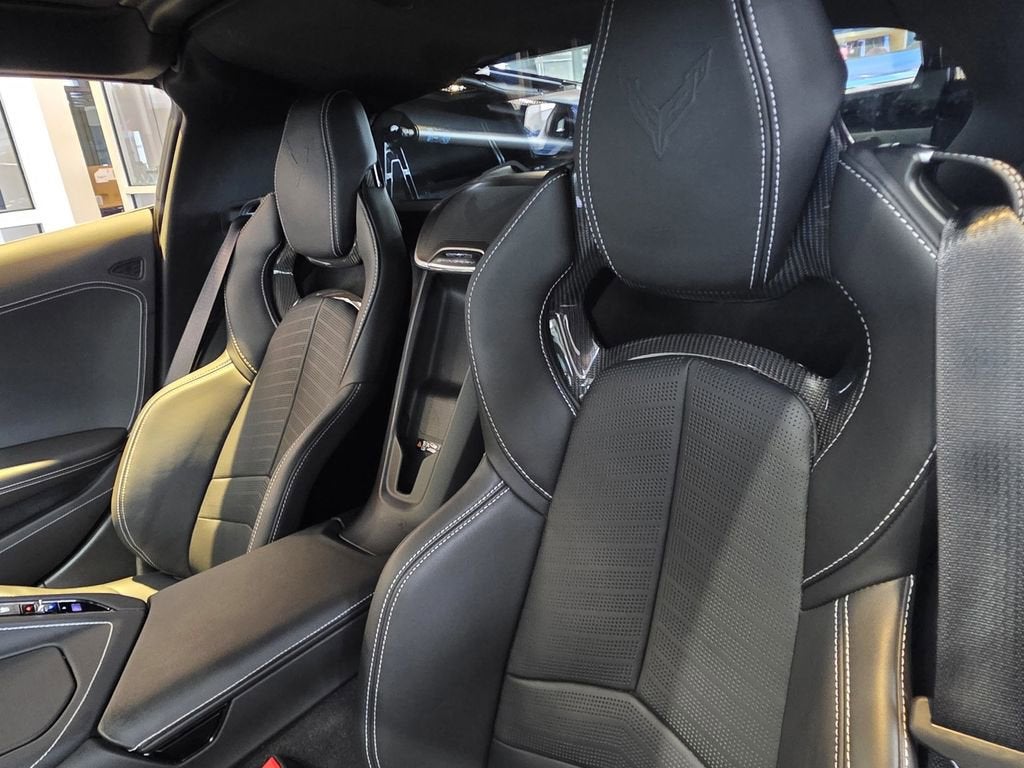 2025 Chevrolet Corvette Stingray 2LT