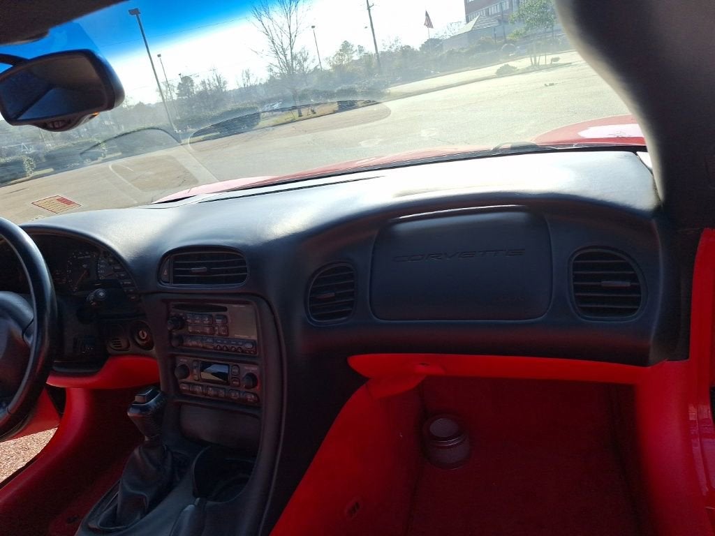 2004 Chevrolet Corvette NA