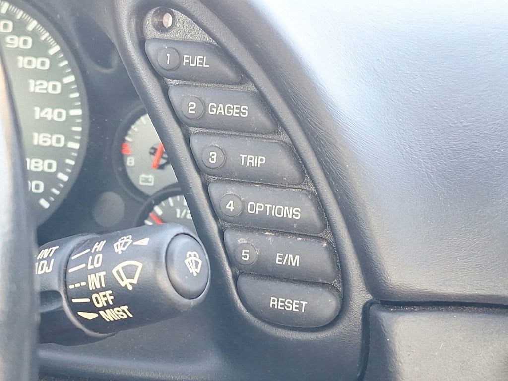 2004 Chevrolet Corvette NA