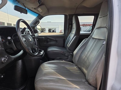 2023 Chevrolet Express Passenger 3500 LS