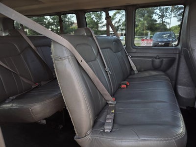 2023 Chevrolet Express Passenger 3500 LS