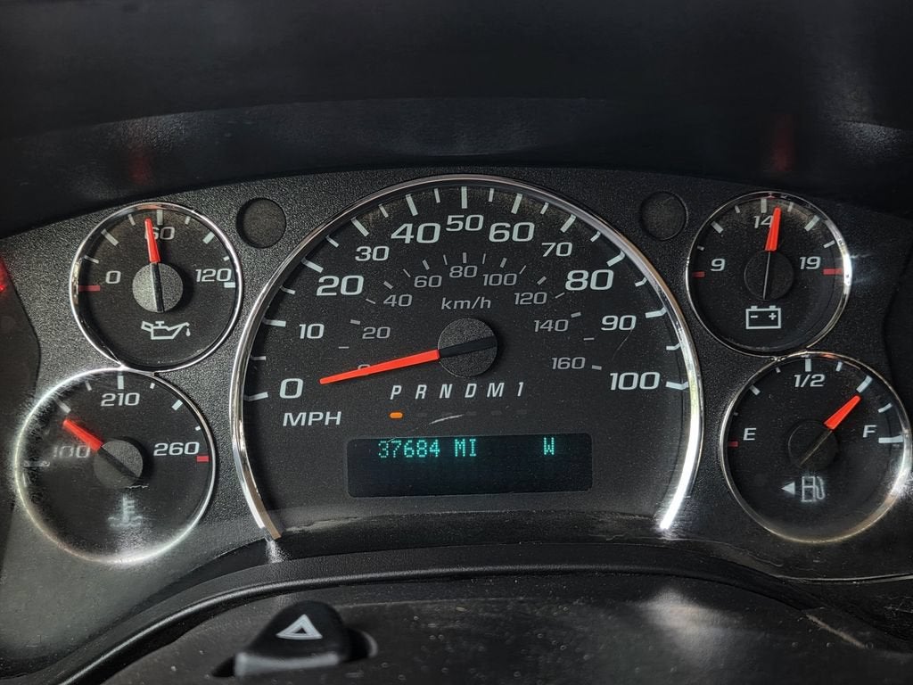 2023 Chevrolet Express Passenger 3500 LS