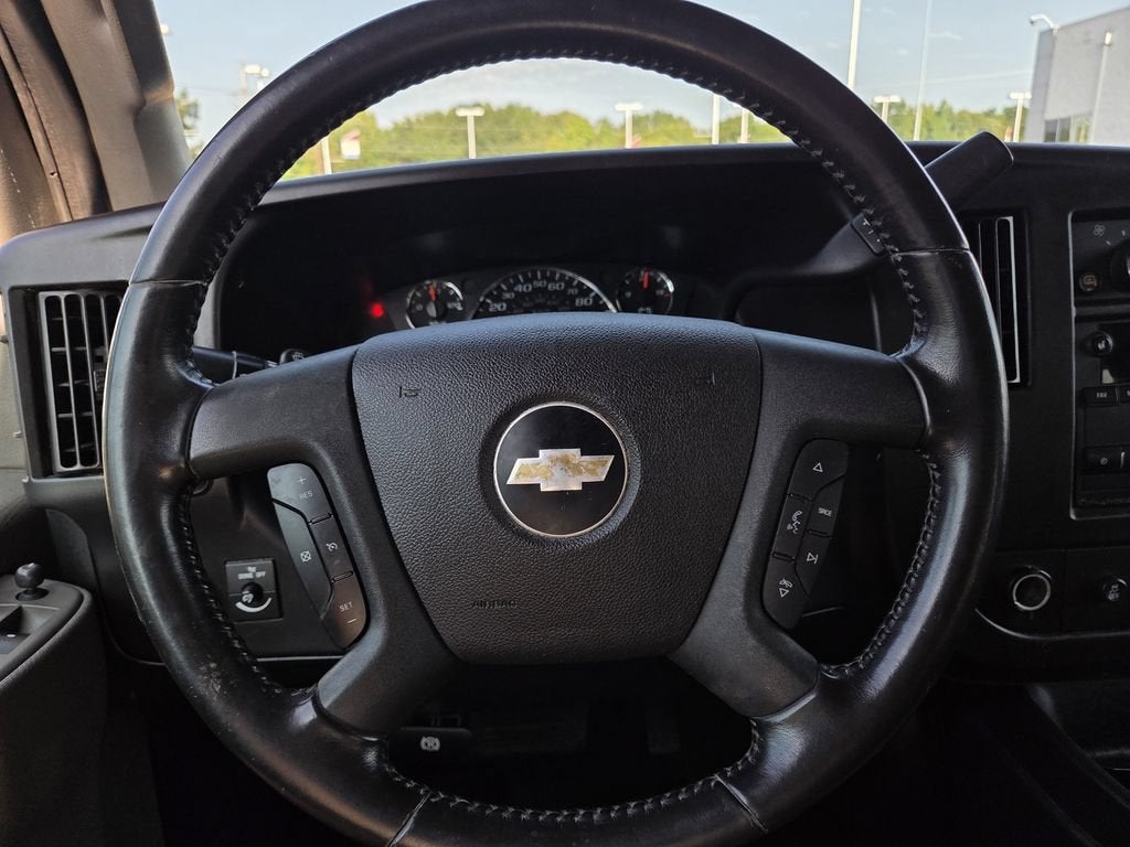 2023 Chevrolet Express Passenger 3500 LS
