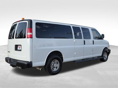 2023 Chevrolet Express Passenger 3500 LS