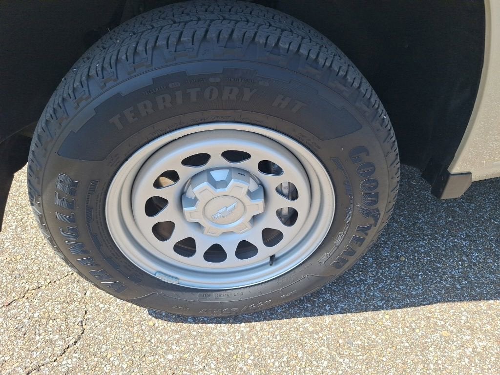 2024 Chevrolet Colorado WT