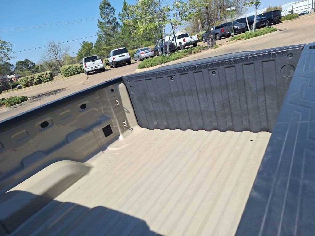 2024 Chevrolet Colorado WT