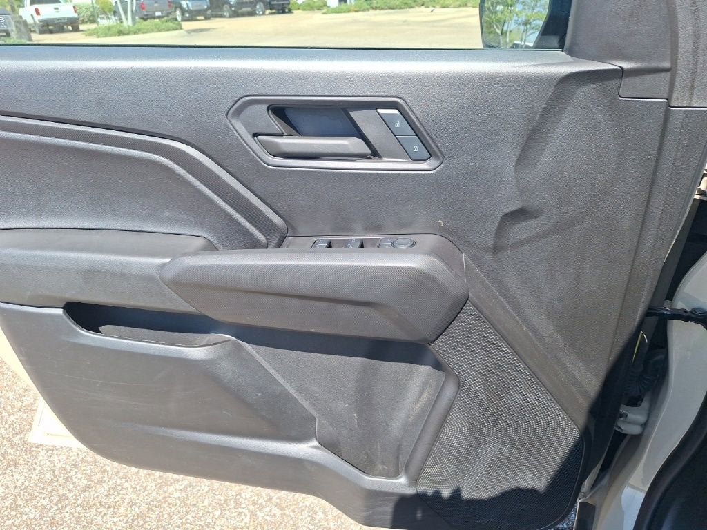 2024 Chevrolet Colorado WT