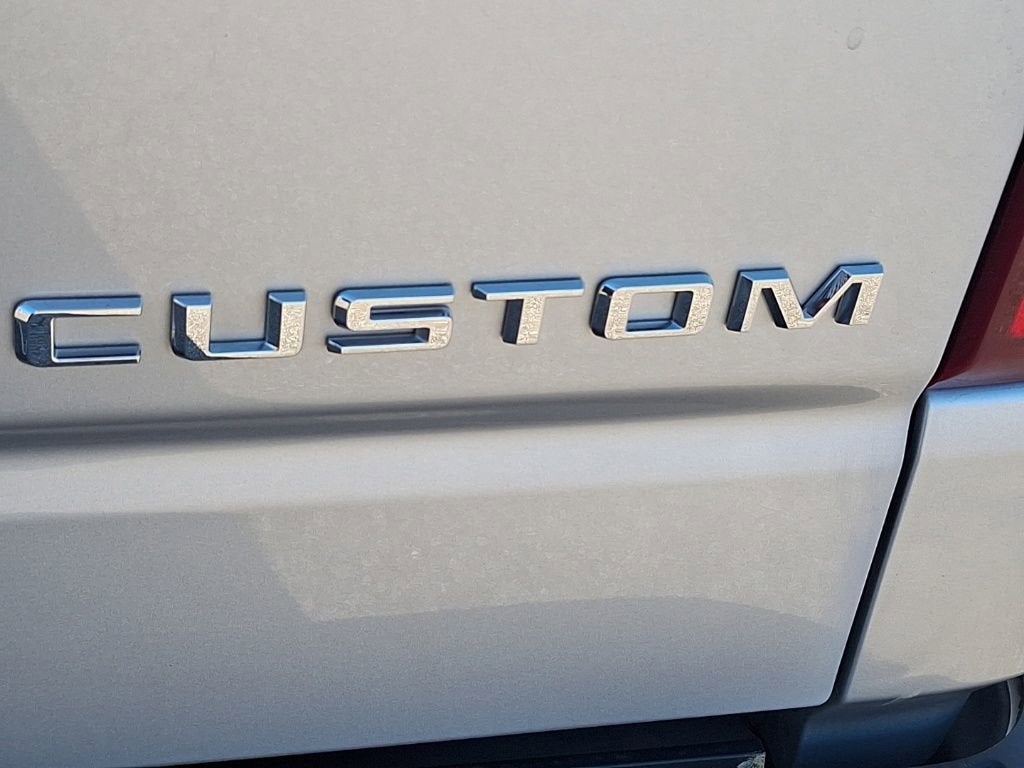 2022 Chevrolet Silverado 1500 LTD Custom