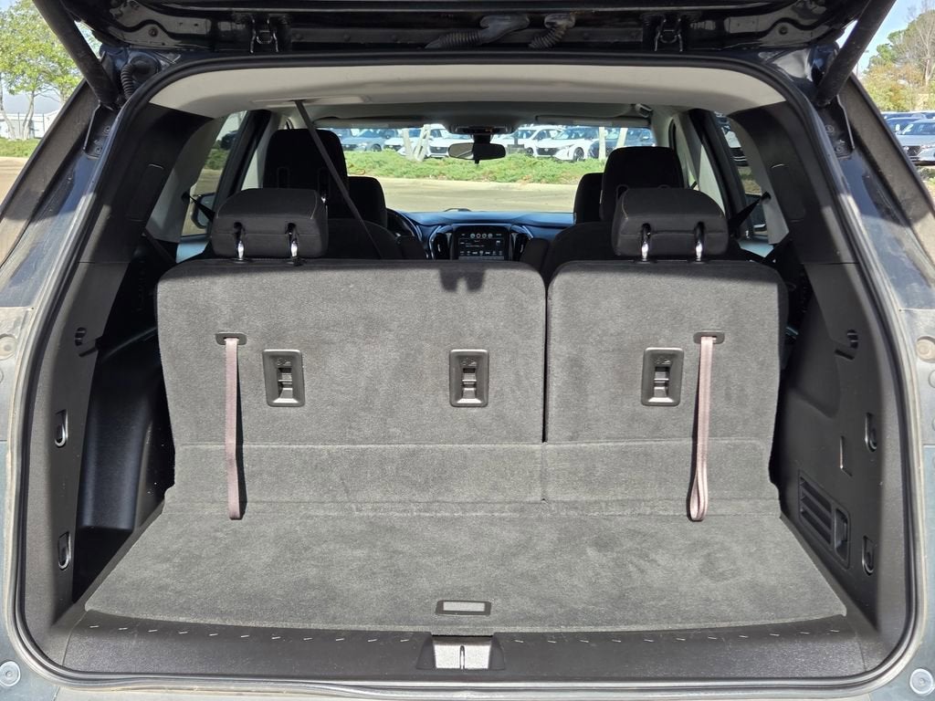 2018 Chevrolet Traverse LT Cloth