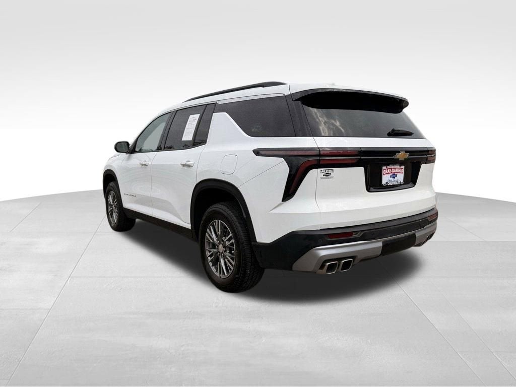 2025 Chevrolet Traverse LT