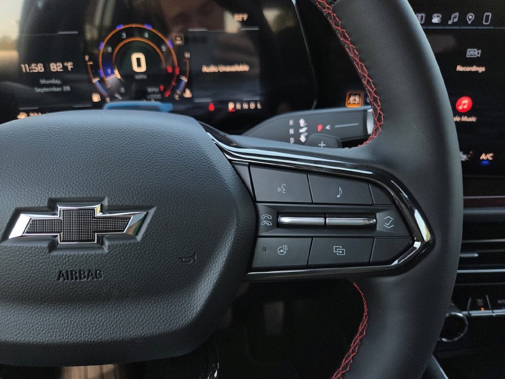 2027 Chevrolet Traverse RS