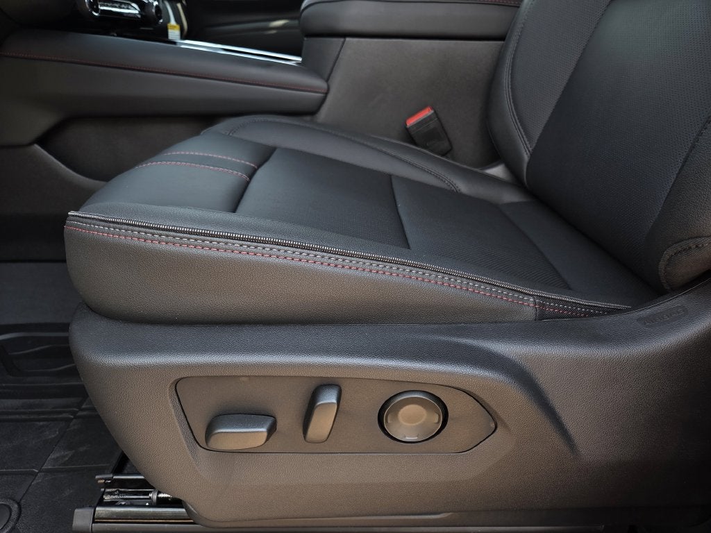 2027 Chevrolet Tahoe RST