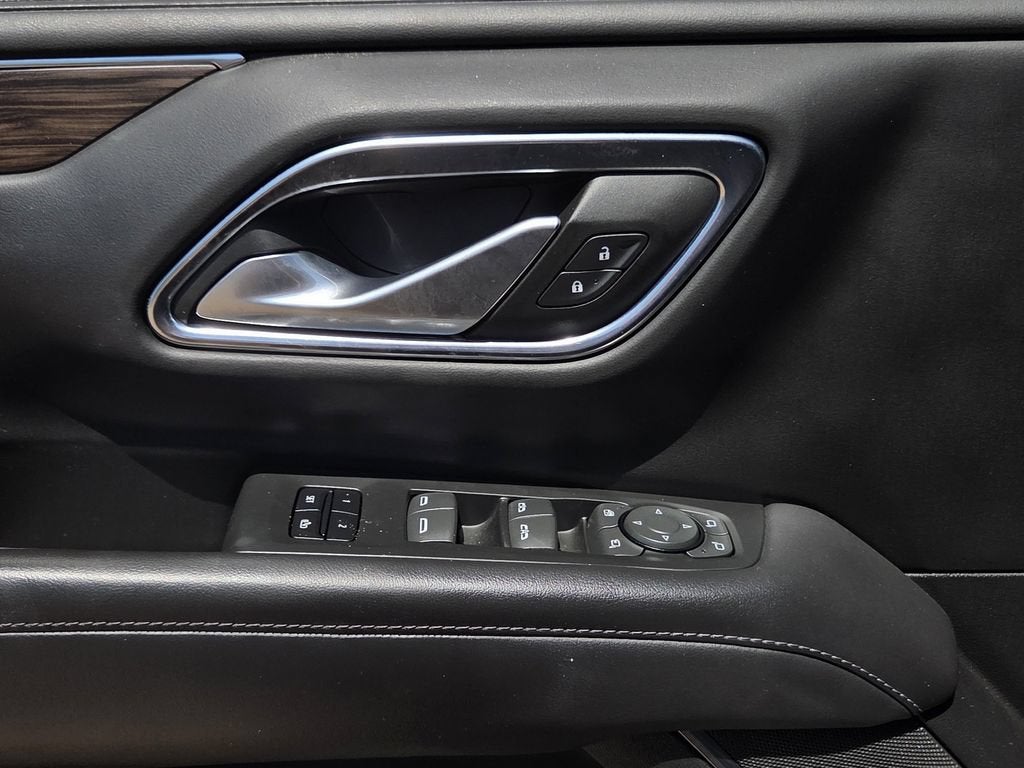 2022 Chevrolet Suburban LT