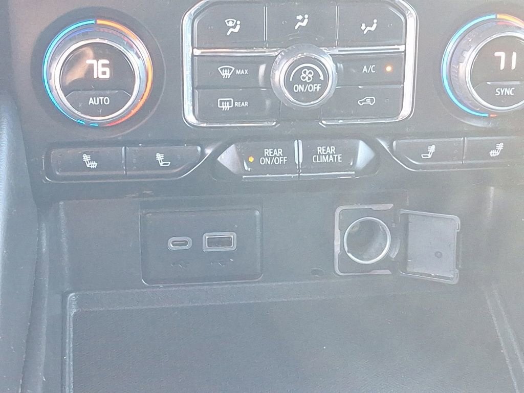 2022 Chevrolet Suburban LT