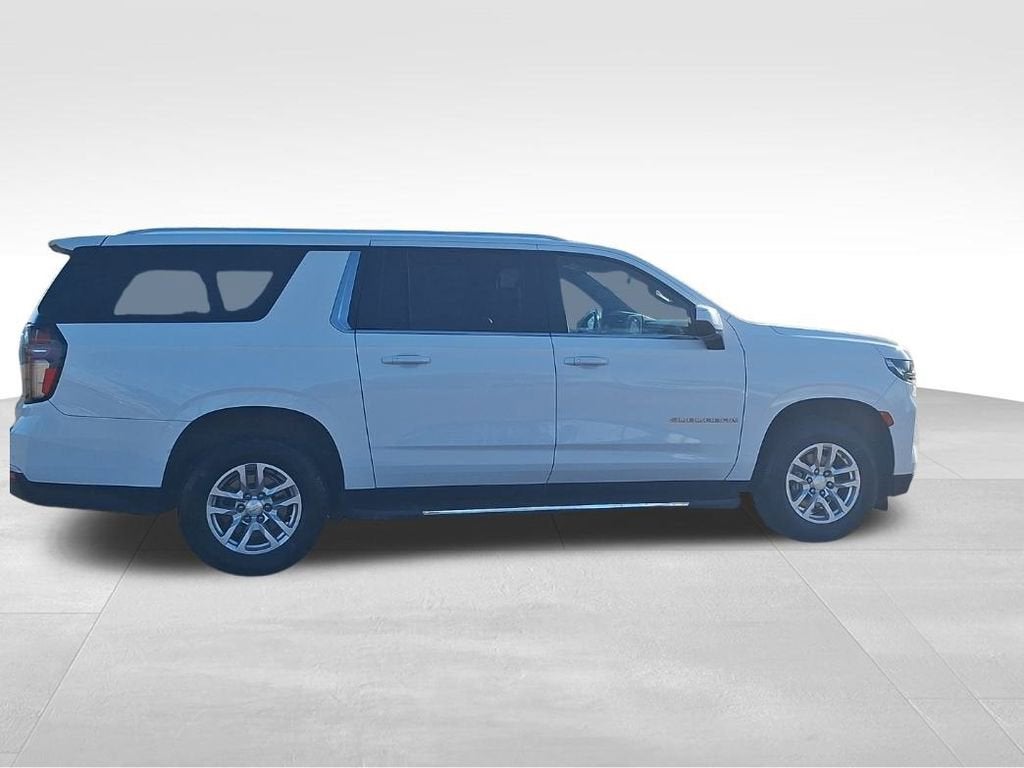 2022 Chevrolet Suburban LT